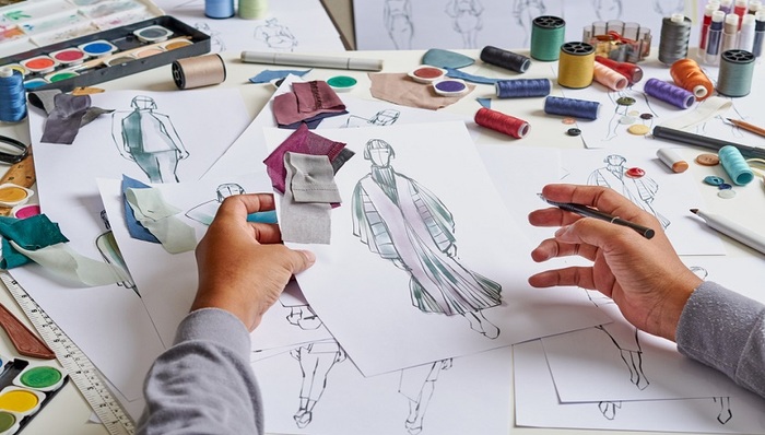 服装业,中国市场,消费趋势,快时尚,真维斯,业绩