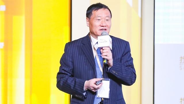 肖钢：推动金融与制造业协同发展中存在一些堵点