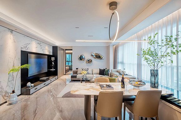 招商蛇口,地产商