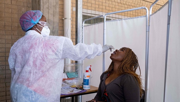 奥密克戎,非洲,南非