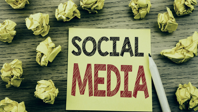 编辑部聊天室 | 社交媒体究竟剥夺了我们还是丰富了我们？