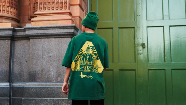 Alaïa半月手袋重燃90年代风潮，Harrods百货与PALACE联名丨是日美好事物