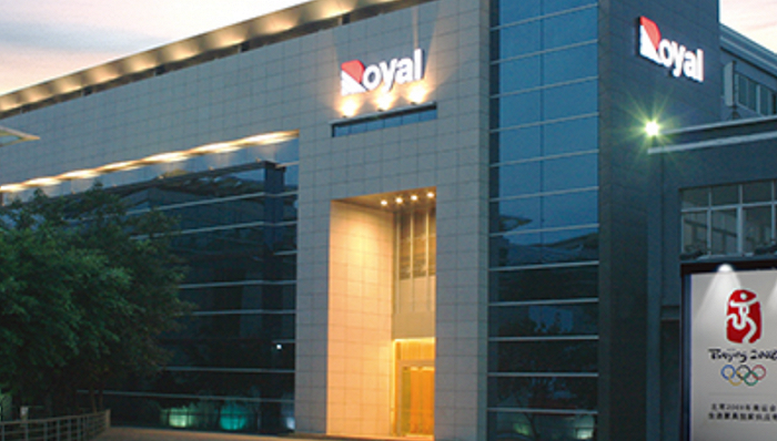 业绩，金融，注资