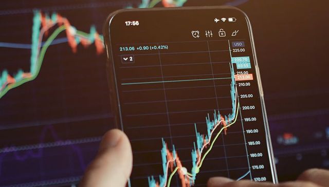 虚拟货币平台清退后遗症（2）：冒牌MetaMask小狐狸钱包四起，假扮交易所客服电诈不止，A网关停、ZB设ATM机出金问题频现