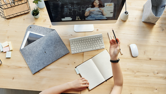 在线教育,上市公司,掌门教育,业绩