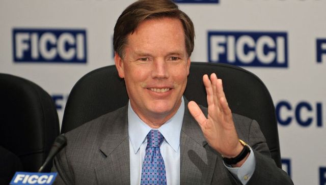 美国参议院批准伯恩斯为驻华大使，这是他的“简历”