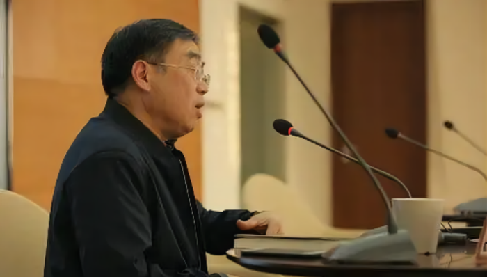 马勇：打捞将失未失的故事｜告别2021·提问思想者①