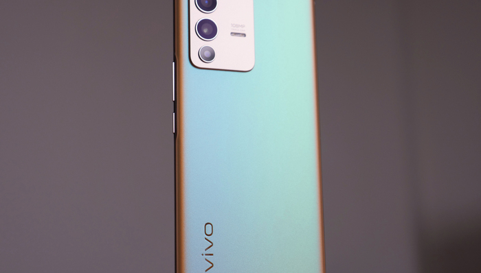 前置双摄+四柔光灯，vivo S12 Pro会是新一代自拍神器吗？