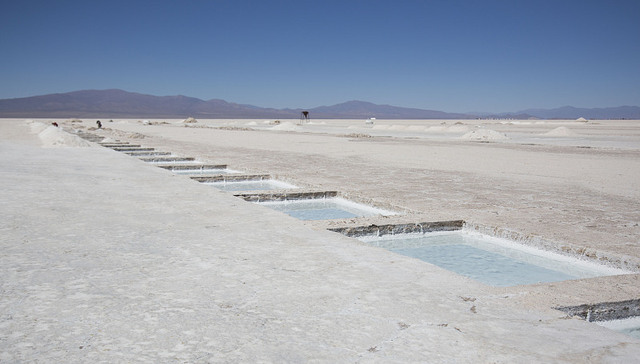 锂矿争夺战加剧，力拓斥资52亿元再收购