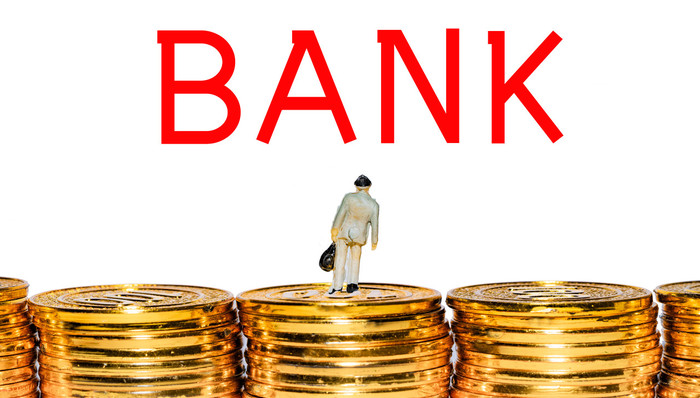 高管变动,维护股价,业绩下滑,银行股,历史最低