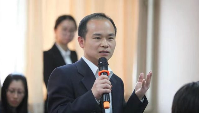 聂辉华：在元宇宙里，大企业和主权国家能和平共处吗？| 告别2021·提问思想者③