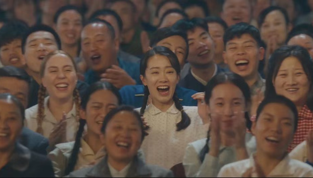 观影人次相比2019年下降了三分之一，怎么办？