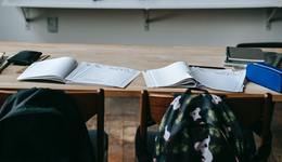 中公教育“疲劳驾驶”