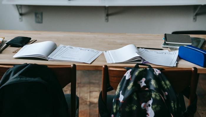 业绩压力,教育板块,亏损