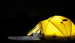 露營(yíng)之后，年輕人盯上了Vanlife