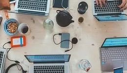 年度盤點：垂直類電商過冬