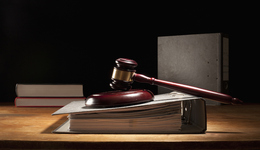 潜逃26年后终落网！工行某支行原会计犯贪污罪被判6年丨局外人