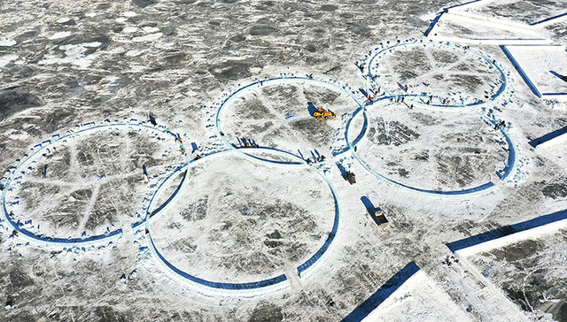 每周奇趣掠影丨冰制五环亮相哈尔滨；全聚德推出“体育主题创意菜”