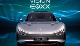 能“像人脑一样思考”，奔驰这台电动概念车开创了多个行业之最