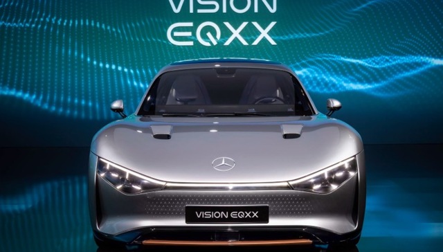 能“像人脑一样思考”，奔驰这台电动概念车开创了多个行业之最