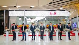 王健林為萬達(dá)入局汽車首店站臺，今年還要開60家