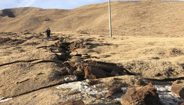 地方新闻精选｜青海门源地震造成22公里地表破裂带 西安网警辟谣800多人被拉沙漠隔离
