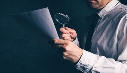 雷声不断！宏达新材遭立案调查，老实控人失联，新实控人上位不到2月被立案