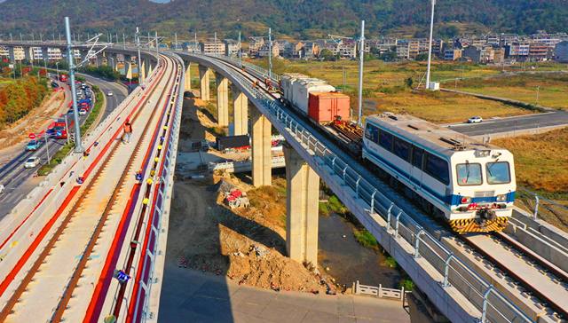 2022年地方债“开闸”，一季度基建投资有望迎来万亿资金