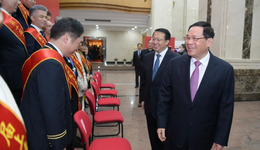 李強(qiáng)龔正會(huì)見(jiàn)第十屆上海市“慈善之星”集體和個(gè)人代表，向熱心慈善事業(yè)的各界人士表示感謝