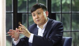 張文宏：人類與奧密克戎搏斗正處最艱難時(shí)刻，中國(guó)應(yīng)保持戰(zhàn)略定力與耐心