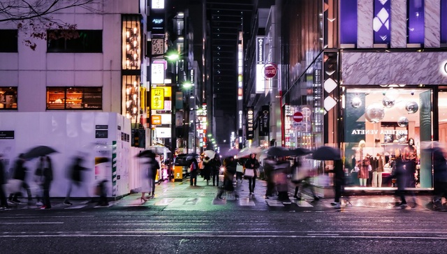 身处城市之中，我们常常对它的变化无动于衷 | 一周新书推荐