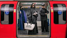 巴黎世家城市胶囊系列特立独行，TOM FORD蜜桃狂想彩妆招好运丨是日美好事物