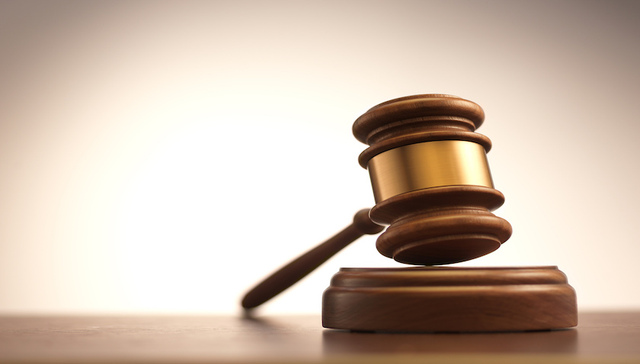 信达证券员工借用15个账户违规炒股亏损642万元，所在营业部及负责人被罚丨局外人