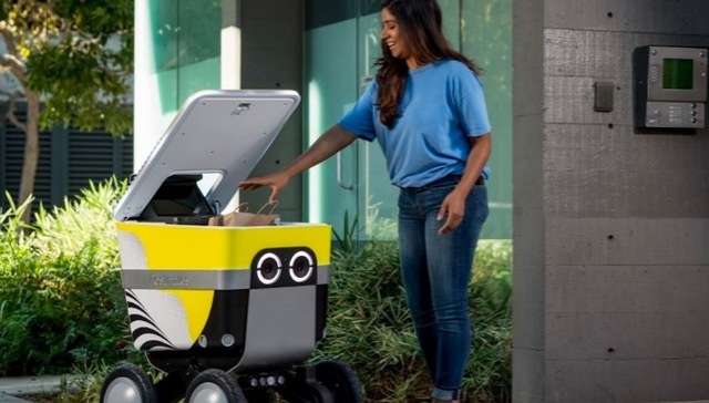 具备L4级自动驾驶能力，Uber旗下这款送货机器人开始“上班”了