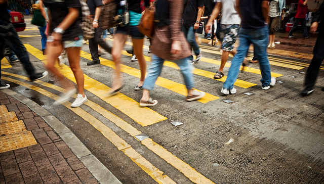 世界在变老，中国如何突围人口困境？| 财富书单㉒