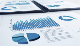 基金放大鏡|回撤超過(guò)30%、基民卻越跌越買，押滿新能源的國(guó)投瑞銀施成轉(zhuǎn)向上游