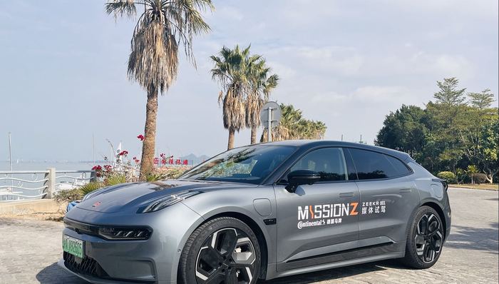 极氪内部产品矩阵曝光：三大产品线，2025销售目标65万辆