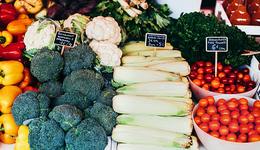 “轉(zhuǎn)型”公益的社區(qū)團(tuán)購，困獸猶斗的興盛優(yōu)選