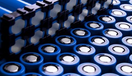 去年盈利预增最高150%，云图控股拟募25亿跨界新能源，能赶上景气窗口期吗？