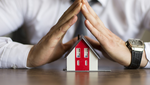 居住服务业男性从业者接近七成，装修、维修人员收入中位数超8000元