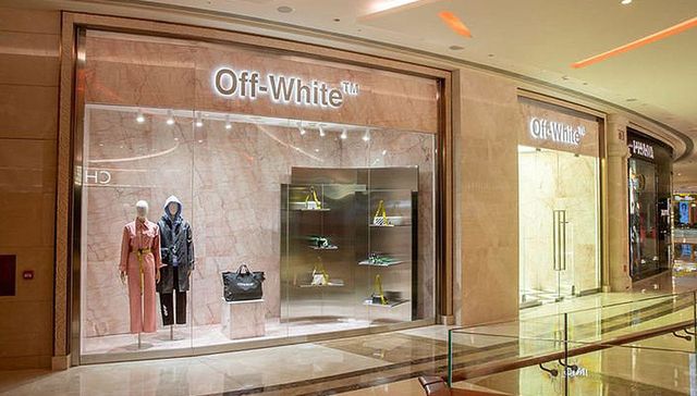 “猫狗”时尚大战新番：天猫集齐海淘最火潮牌，京东搬来整个海淘网站