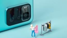 李佳琦沒(méi)接住薇婭