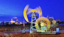 全部板塊均盈利，中石油去年凈利預(yù)超千億元