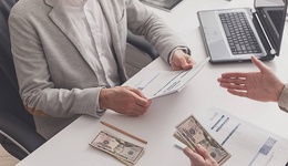 恒大集团就境外债发布声明：正制定债务重组计划