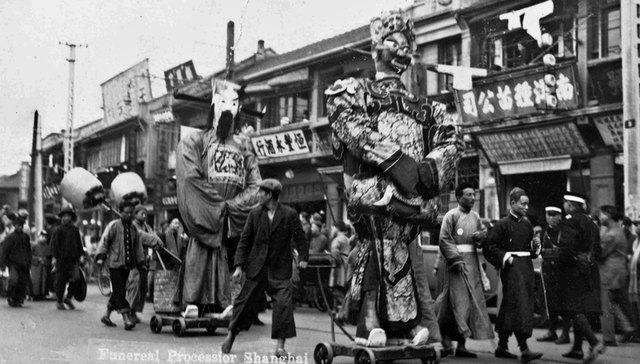 被遮蔽的，被改造的：近代上海的死亡与埋葬