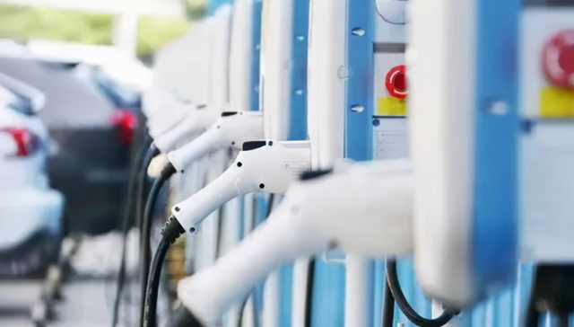 新能源汽车,年度盘点,蔚来,小鹏,理想汽车