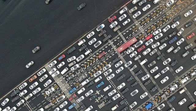 直通部委 | 春节假期高速公路免费通行 全国登记在册个体工商户已达1.03亿户