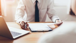 誰在大廠“推薦”我的簡歷？