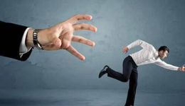 流量长，服务短，快手发“工作”，老铁接不接？