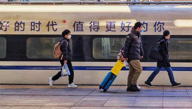 直通部委 | 卫健委：不得随意禁止群众返乡过年 工信部：扩大北斗在大众消费领域规模